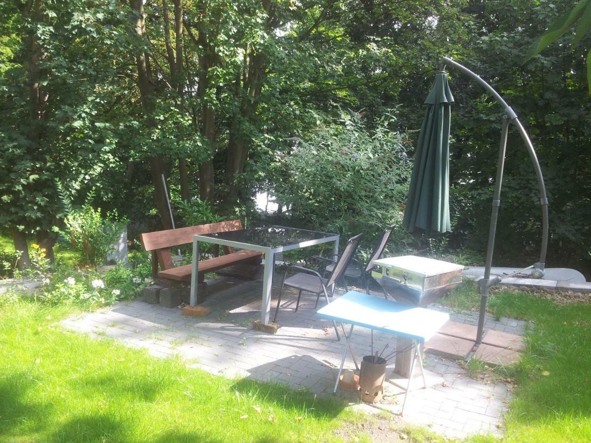 Fewo 2 Ferienwohnung Waren Mueritz - Haus Buchen Am Tiefwarensee - 2 Zi Exterior foto